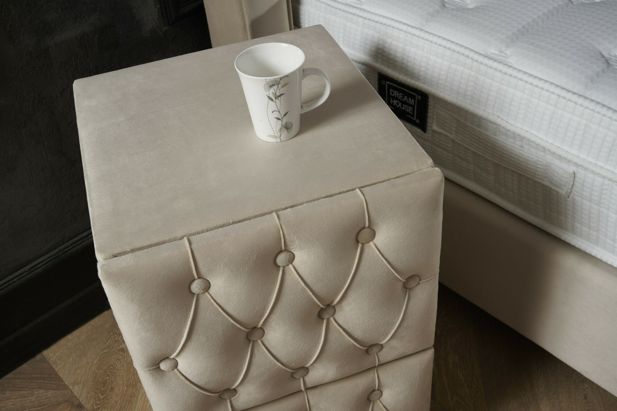 opbergboxspring_aurora_tweepersoons_beige (3)